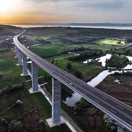 Legkondicionalt, Erkelyes Szoba, Privat Fuerdovel A Balatonon Kőröshegy Eksteriør bilde